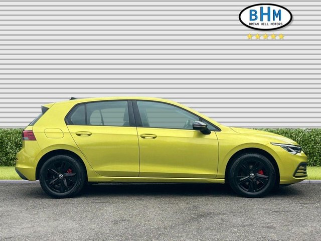 2022 VOLKSWAGEN GOLF 2022 1.0 eTSI MHEV Life Hatchback 5dr Petrol Hybrid DSG Euro 6 (s/s) (110 ps) - Photo 2