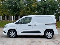 USED 2020 70 VAUXHALL COMBO 1.6 Turbo D 2300 Sportive Panel Van 4dr Diesel Manual L1 H1 Euro 6 (s/s) (100 ps) FULL SERVICE HISTORY + 2 KEYS