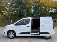 USED 2020 70 VAUXHALL COMBO 1.6 Turbo D 2300 Sportive Panel Van 4dr Diesel Manual L1 H1 Euro 6 (s/s) (100 ps) FULL SERVICE HISTORY + 2 KEYS