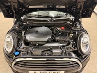 USED 2018 18 MINI HATCH 1.5 Cooper Hatchback 5 Door Petrol Steptronic Euro 6 (s/s) (136 ps) AUTOMATIC WITH SERVICE HISTORY