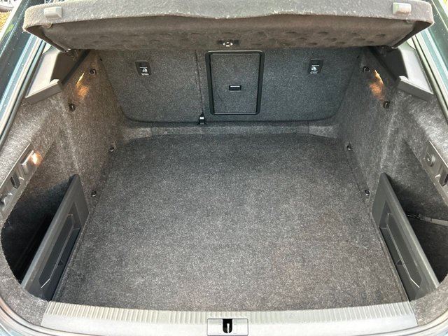 2019 SKODA SUPERB - Photo 8