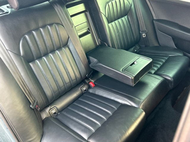 2019 SKODA SUPERB - Photo 9