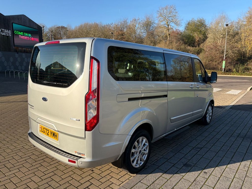 USED 2022 72 FORD TOURNEO CUSTOM 320 MHEV TITANIUM 2.0EcoBlue EU6 L2 S/S D/CAB 9 SEATS MINIBUS *A/C*SENSORS*HEAT PACK*E/PACK*2 SEATS CONFIGURATION* 9 SEATS-L2H1-EU6-TOP SPEC