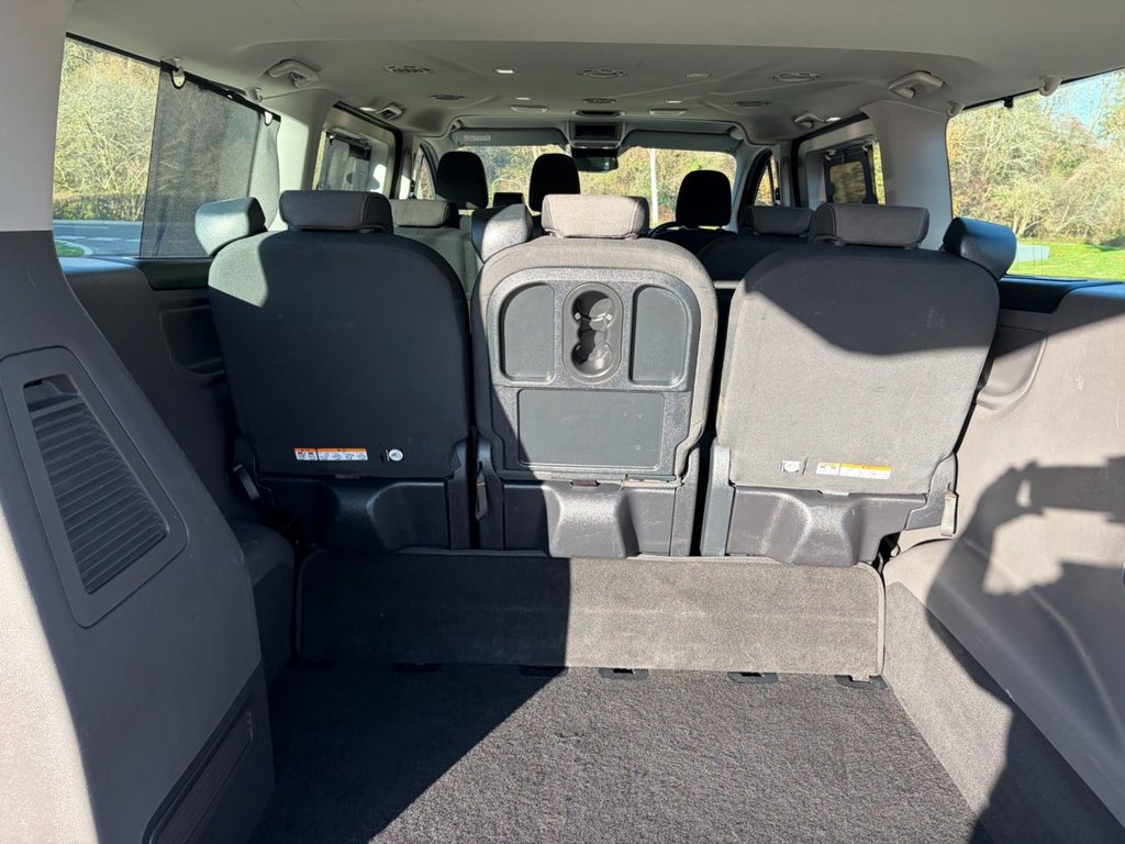 USED 2022 72 FORD TOURNEO CUSTOM 320 MHEV TITANIUM 2.0EcoBlue EU6 L2 S/S D/CAB 9 SEATS MINIBUS *A/C*SENSORS*HEAT PACK*E/PACK*2 SEATS CONFIGURATION* 9 SEATS-L2H1-EU6-TOP SPEC