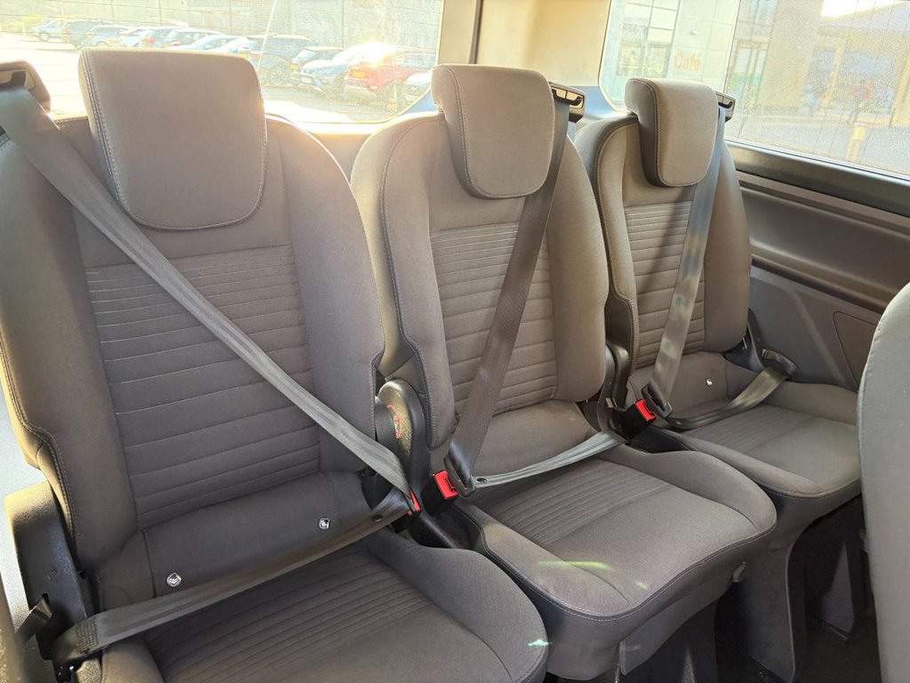 USED 2022 72 FORD TOURNEO CUSTOM 320 MHEV TITANIUM 2.0EcoBlue EU6 L2 S/S D/CAB 9 SEATS MINIBUS *A/C*SENSORS*HEAT PACK*E/PACK*2 SEATS CONFIGURATION* 9 SEATS-L2H1-EU6-TOP SPEC