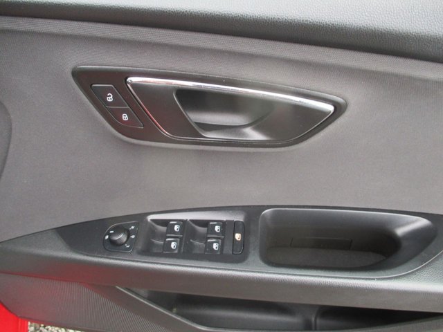 2014 SEAT LEON 1.6 TDI CR SE Hatchback 5dr Diesel Manual Euro 5 (s/s) (105 ps) - Photo 4