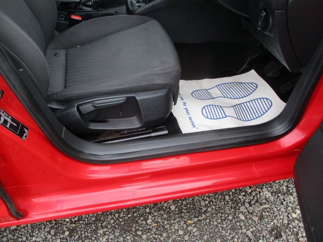 2014 SEAT LEON 1.6 TDI CR SE Hatchback 5dr Diesel Manual Euro 5 (s/s) (105 ps) - Photo 5