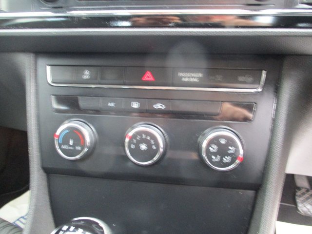 2014 SEAT LEON 1.6 TDI CR SE Hatchback 5dr Diesel Manual Euro 5 (s/s) (105 ps) - Photo 10