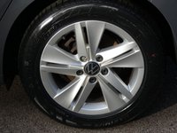USED 2021 71 VOLKSWAGEN GOLF 1.5 TSI Life 5d 130 S/S SAT NAV, APP-CONNECT FOR WIRELESS APPLE CARPLAY / ANDROID AUTO, ACTIVE INFO DISPLAY VIRTUAL COCKPIT, WIRELESS PHONE CHARGER, DAB RADIO, BLUETOOTH, LANE ASSIST, FRONT ASSIST, ADAPTIVE CRUISE CONTROL & SPEED LIMITER, FRONT & REAR PARKING SENSORS WITH DISPLAY, LEATHER FLAT BOTTOM MULTIFUNCTION STEERING WHEEL, KEYLESS START, RAIN & LIGHT SENSORS, AUTO HOLD, 4x USB PORTS, CLIMATE CONTROL, ILLUMINATING VANITY MIRRORS, DIGITAL SPEEDO, MANAUL 6 SPEED, 1 OWNER , SERVICE HISTORY