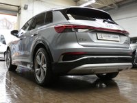 USED 2024 24 AUDI Q4 E-TRON 45 S line SUV 5dr Electric Auto 82kWh (286 ps) SAT NAV HEATED LEATHER SEATS REAR VIEW CAMERA CRUISE CONTROL PARKING SENSORS 1 OWNER AUDI WARRANTY TILL MARCH 2027