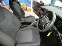USED 2022 72 KIA NIRO 1.6h GDi 2 SUV 5dr Petrol Hybrid DCT Euro 6 (s/s) (139 bhp) ANDROID APPLE CARPLAY REAR VIEW CAMERA CRUISE CONTROL PARKING SENSORS 1 OWNER SERVICE HISTORY KIA WARRANTY TILL SEPT 2029