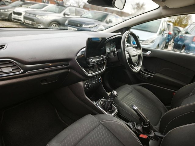 2019 FORD FIESTA - Photo 10