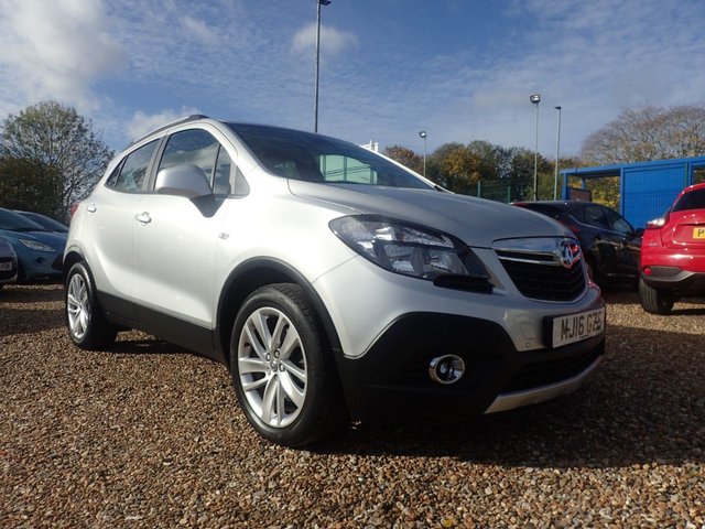 2016 VAUXHALL MOKKA 1.6i Tech Line SUV 5dr Petrol Manual 2WD Euro 6 (s/s) (115 ps) - Photo 2