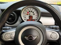USED 2009 09 MINI CLUBMAN 1.6 Cooper Estate 5dr Petrol Manual Euro 4 (120 ps) 