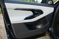 USED 2022 72 LAND ROVER RANGE ROVER EVOQUE 2.0 D200 MHEV R-Dynamic SE SUV 5dr Diesel Auto 4WD Euro 6 (s/s) (204 ps) Pan Roof Upgraded Nav + Screen