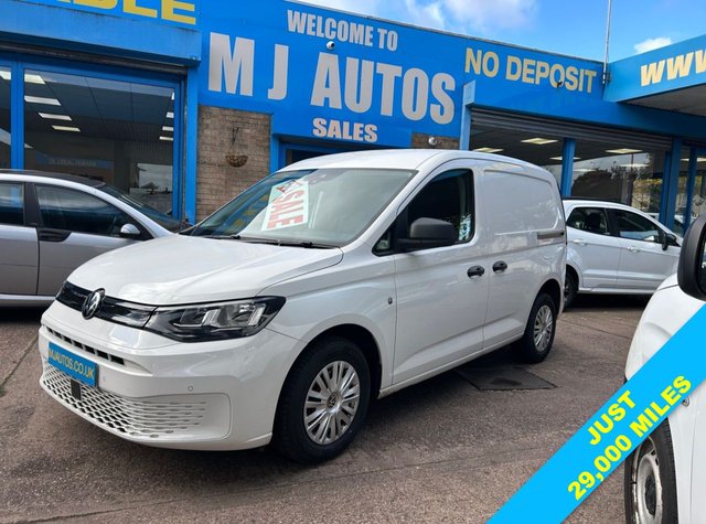 View our Volkswagen Caddy 2.0 TDI C20 Commerce Plus SWB Van Euro 6 (s/s) (102 ps)