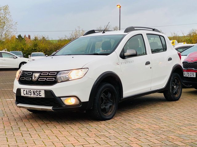 2019 Dacia Sandero Stepway 0.9L Essential 5dr - Photo 7