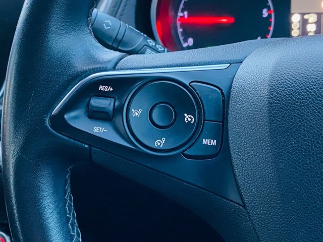 2019 Vauxhall Grandland X 1.5L Sport Nav 5dr - Photo 12