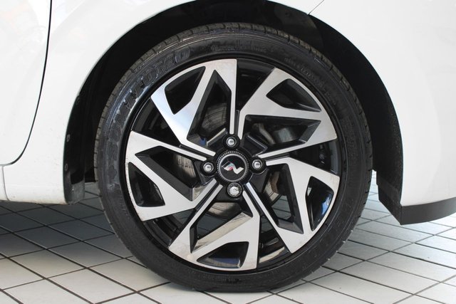 2023 HYUNDAI I10 1.0 T-GDi N Line Hatchback 5dr Petrol Manual Euro 6 (s/s) (100 ps) - Photo 11