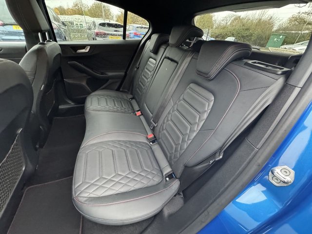 2022 Ford Focus 1L St-Line Vignale 5dr - Photo 11