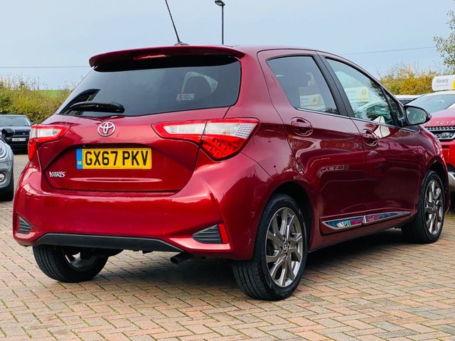 2017 Toyota Yaris 1.5L Excel 5dr - Photo 9