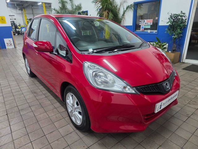 2013 Honda Jazz 1.4 i-VTEC ES Hatchback 5dr Petrol CVT Euro 5 (99 ps)