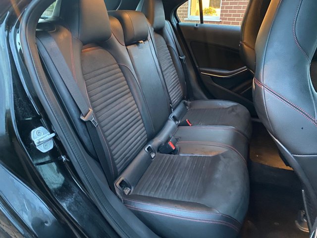 2017 Mercedes-Benz A-Class 1.5L Amg Line 5dr - Photo 11