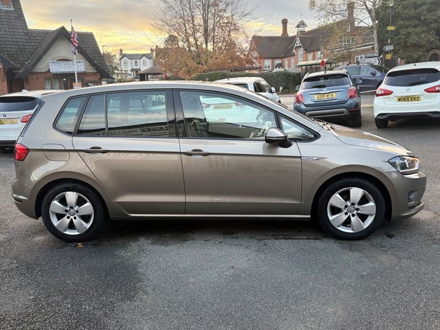 2016 VOLKSWAGEN GOLF SV 1.0 TSI SE BlueMotion MPV 5dr Petrol Manual Euro 6 (s/s) (115 bhp) - Photo 7