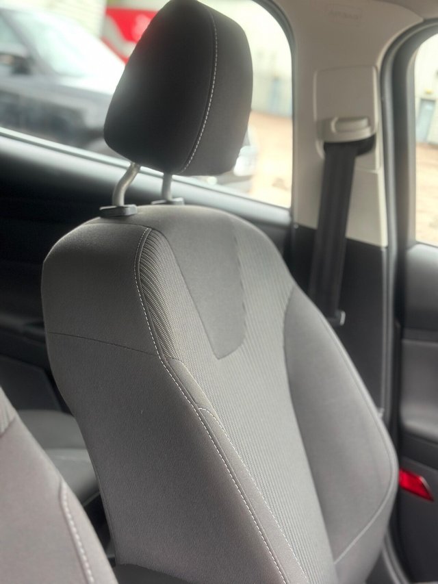 View our FORD FOCUS