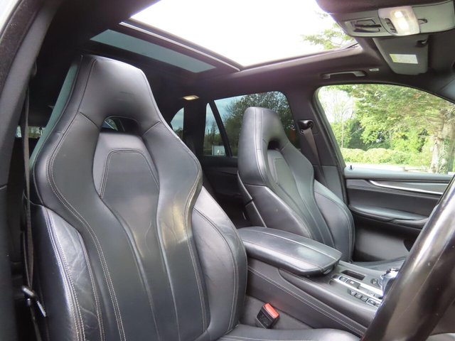 2017 BMW X5 M - Photo 9