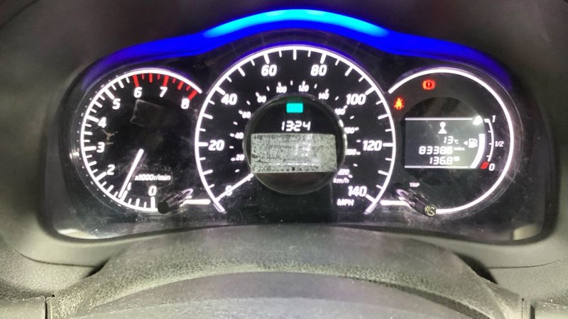 2014 Nissan Note in blue — photo 8 of 11