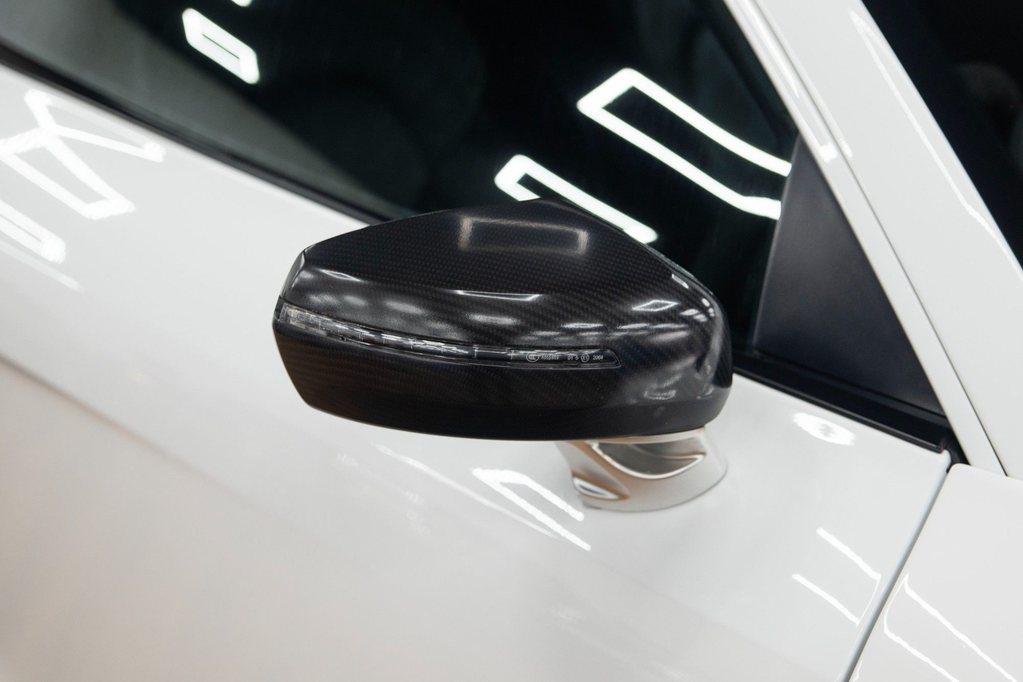 USED 2011 61 AUDI R8 5.2 FSI V10 GT Coupe 