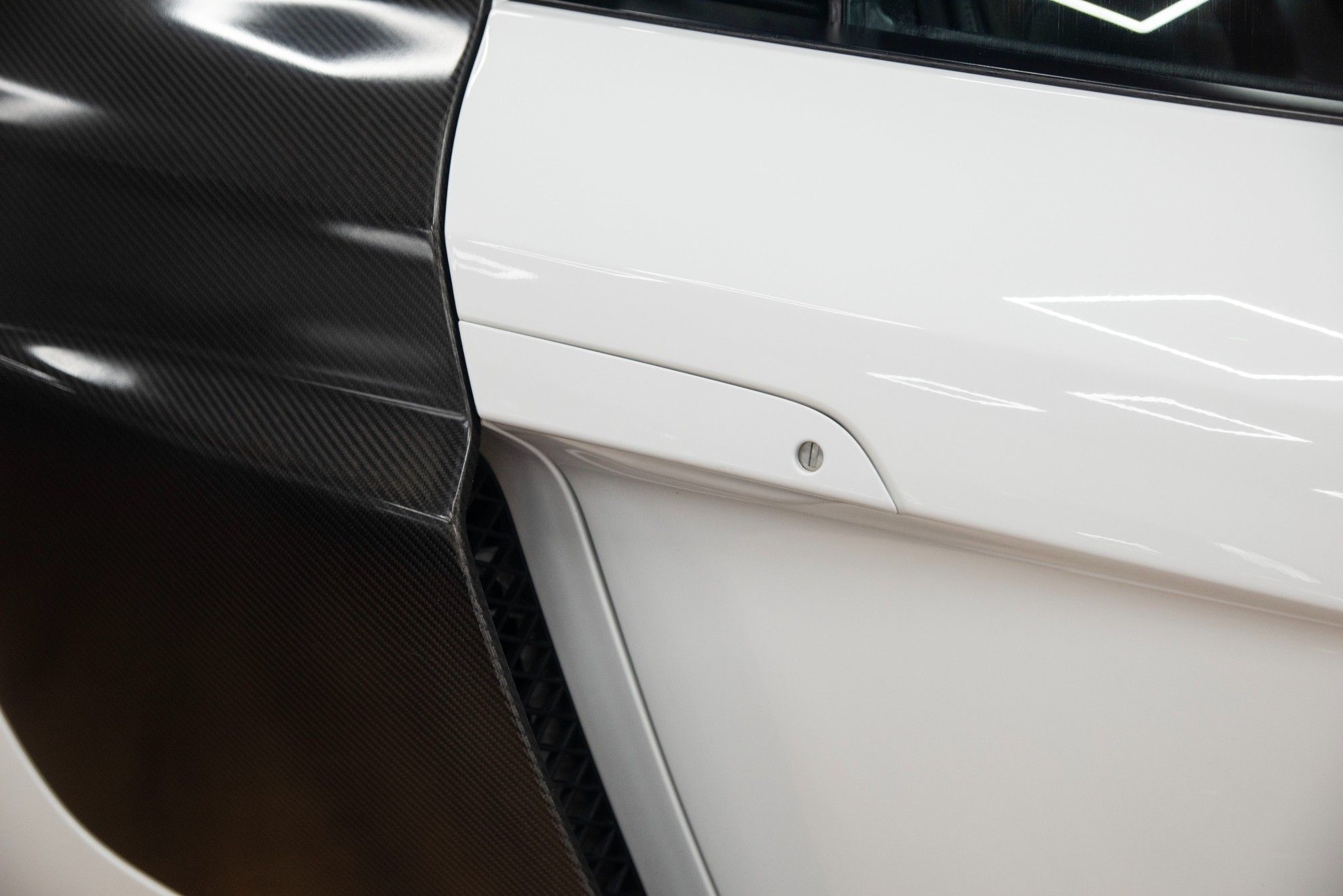 USED 2011 61 AUDI R8 5.2 FSI V10 GT Coupe 