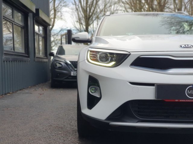 2019 KIA STONIC 1.0 T-GDi 2 GPF SUV 5dr Petrol Manual Euro 6 (s/s) (118 bhp) - Photo 11