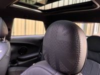 USED 2021 21 MINI Electric Hatch Cooper SE 32.6kWh Level 3 Hatchback 3dr Electric Auto (184 ps) 