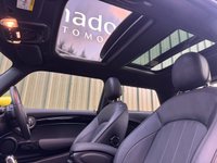 USED 2021 21 MINI Electric Hatch Cooper SE 32.6kWh Level 3 Hatchback 3dr Electric Auto (184 ps) 