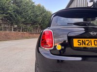 USED 2021 21 MINI Electric Hatch Cooper SE 32.6kWh Level 3 Hatchback 3dr Electric Auto (184 ps) 