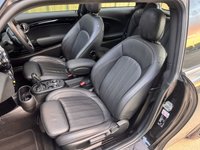 USED 2021 21 MINI Electric Hatch Cooper SE 32.6kWh Level 3 Hatchback 3dr Electric Auto (184 ps) 