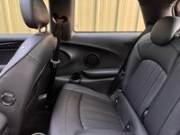 USED 2021 21 MINI Electric Hatch Cooper SE 32.6kWh Level 3 Hatchback 3dr Electric Auto (184 ps) 