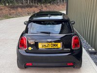 USED 2021 21 MINI Electric Hatch Cooper SE 32.6kWh Level 3 Hatchback 3dr Electric Auto (184 ps) 