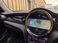 USED 2021 21 MINI Electric Hatch Cooper SE 32.6kWh Level 3 Hatchback 3dr Electric Auto (184 ps) 