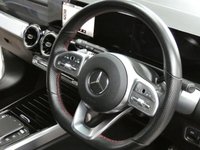USED 2022 22 MERCEDES-BENZ GLB 1.3 GLB200 AMG Line SUV 5dr Petrol 7G-DCT Euro 6 (s/s) (163 ps) 7 SEATS SAT NAV HEATED SEATS PART LEATHER CRUISE CONTROL PARKING CAMERA 1 OWNER EXCELLENT SERVICE HISTORY WARRANTY