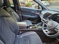 USED 2024 24 KIA SPORTAGE 1.6 h T-GDi GT-Line SUV 5dr Petrol Hybrid Auto Euro 6 (s/s) (207 bhp) 
