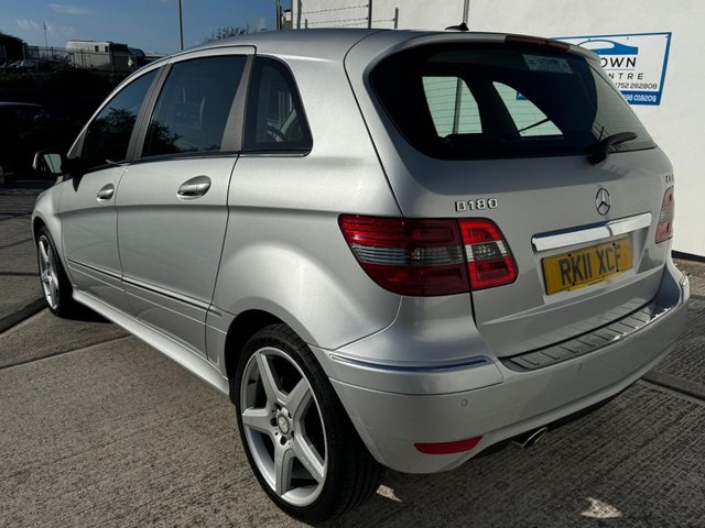 2011 Mercedes-Benz B-Class 2L Sport 5dr - Photo 3