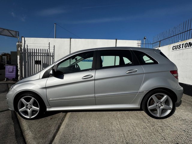 2011 Mercedes-Benz B-Class 2L Sport 5dr - Photo 2