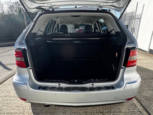 2011 Mercedes-Benz B-Class 2L Sport 5dr - Photo 7