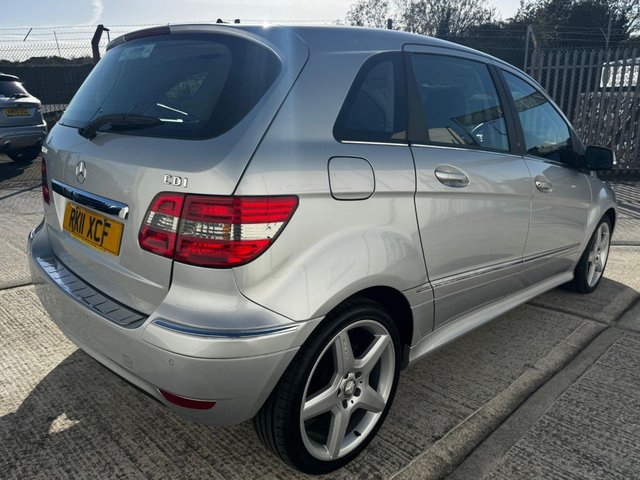 2011 Mercedes-Benz B-Class 2L Sport 5dr - Photo 10