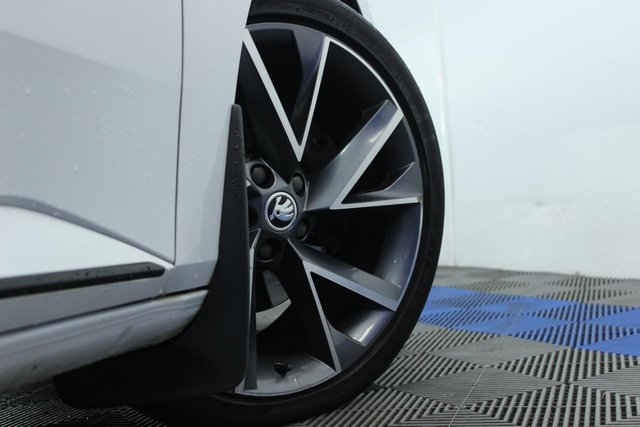 2019 SKODA SUPERB - Photo 3