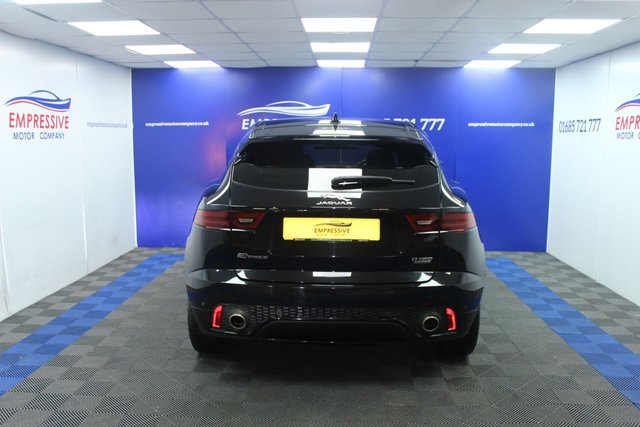 2018 JAGUAR E-PACE - Photo 11