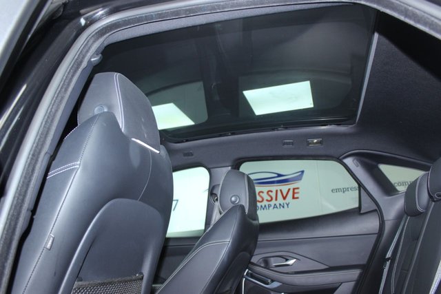 2018 JAGUAR E-PACE - Photo 9